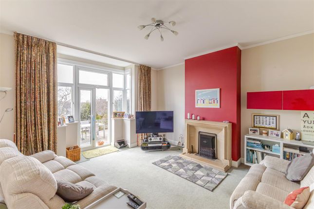 142, De La Warr Road, Bexhill-On-Sea photo 3