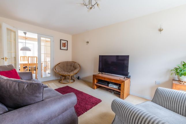 7, Heol Y Brenin, Penarth photo 2