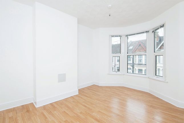 10, Woodcroft Avenue, Bristol photo 3