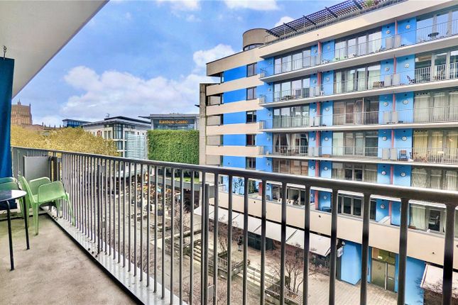 1-bed flat on 21,, Balmoral House, Bristol, £190,000