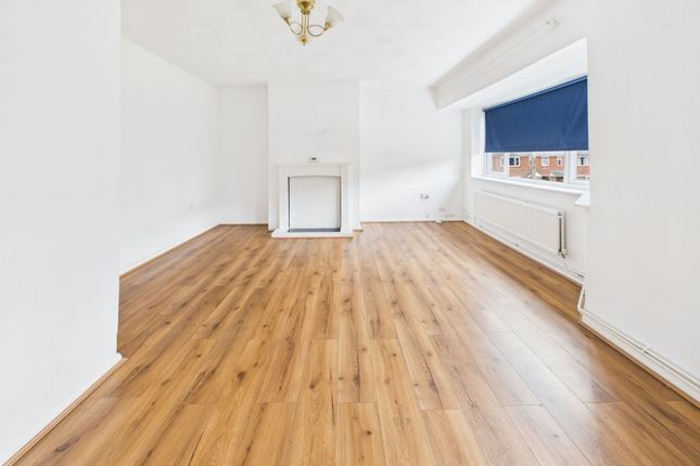 11 Sussex Place, Manchester photo 3