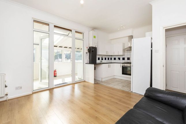 53 Hamilton Road, London photo 5