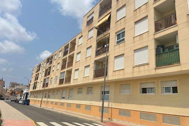 Thumbnail Apartment for sale in Albatera, Alicante, Spain