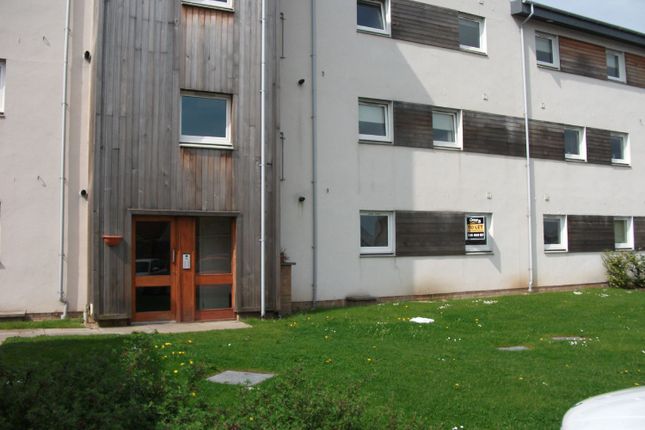 Thumbnail Flat to rent in Strathclyde Gardens, Cambuslang, Glasgow