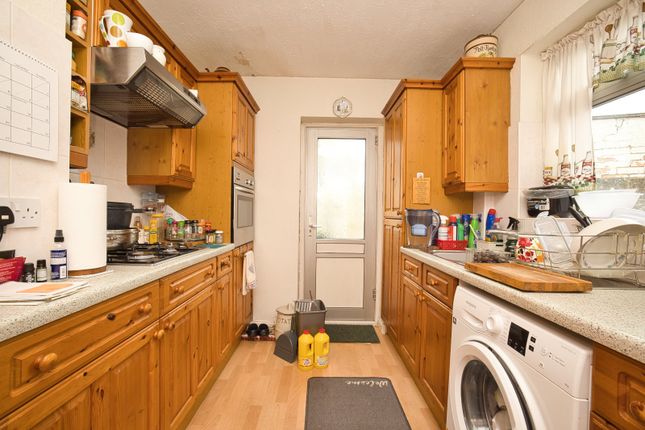 15, Coxes Lane, Kent photo 3