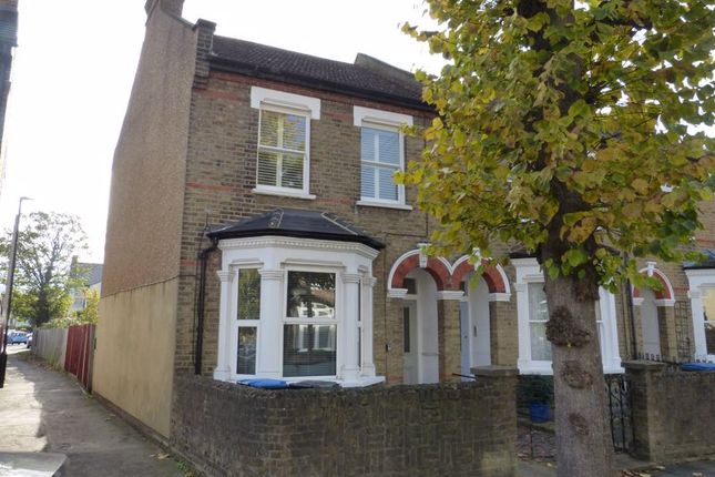 Thumbnail Flat to rent in Halifax Road, Enfield
