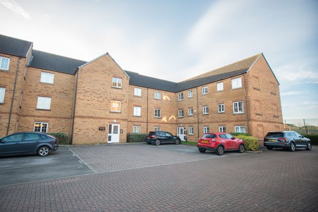 Thumbnail Flat to rent in Chandlers Court, Hull