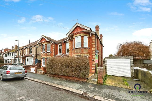4-bed semi-detached on 4B,, Richmond Avenue, West Sussex, £325,000