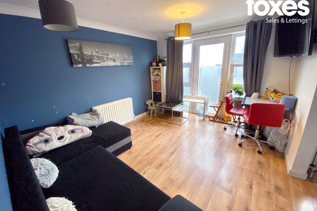 Flat for sale in Foxdale Court, Bournemouth
