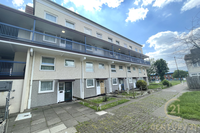 2 bed flat for sale in Crane Lodge Road, Heston, Hounslow TW5