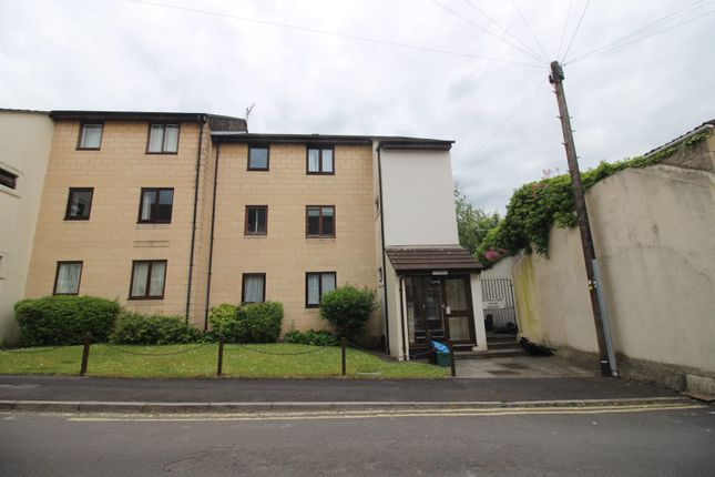 Thumbnail Flat to rent in Attewell Court, Bath, Somerset