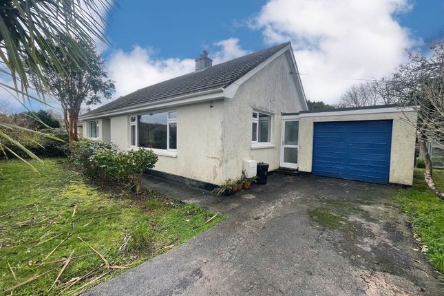 6 Warwick Avenue, Redruth photo 3