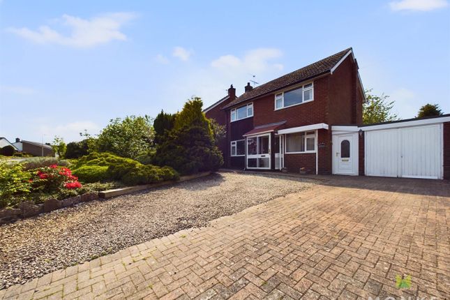 Link-detached house for sale in Croeswylan Lane, Oswestry