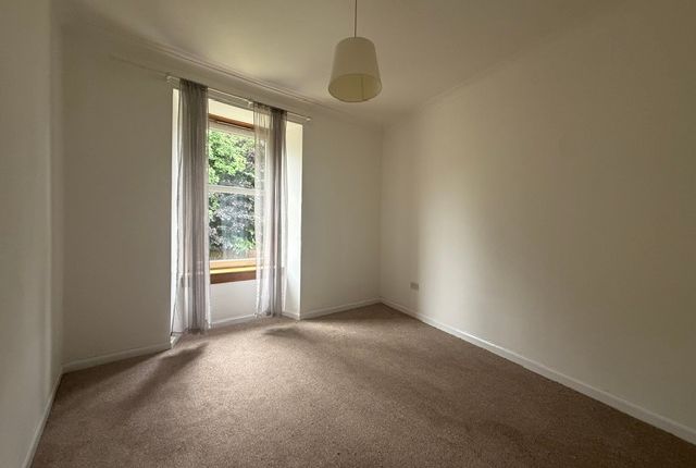 Neilston Road , Paisley, Renfrewshire, PA2 6EP, Renfrewshire photo 4