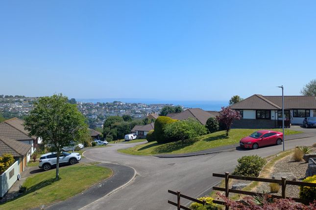 2 Summerfield Close, St. Austell photo 2