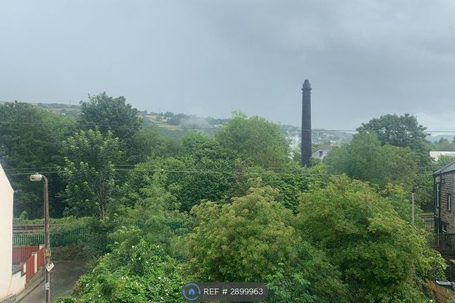 Eelholme View Street, Keighley photo 2