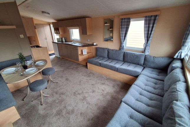 Willerby Salsa, Coopers Beach Holiday Park, Church Lane, Colchester photo 2