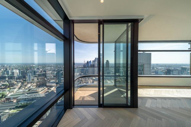 Flat for sale in Principal Place, London