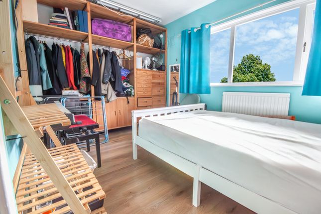 Maisonette for sale in Bassett Street, Kentish Town