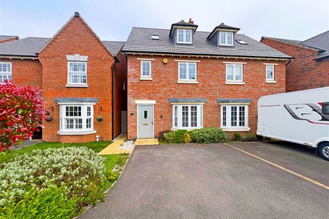 Town house for sale in Bennett Close, Coalville, Leicestershire
