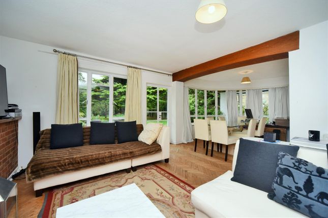 Bellaire, Wentworth Close, Surbiton photo 3