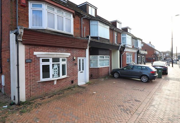 Thumbnail Shared accommodation to rent in Burgess Road, Burgess Road, Southampton