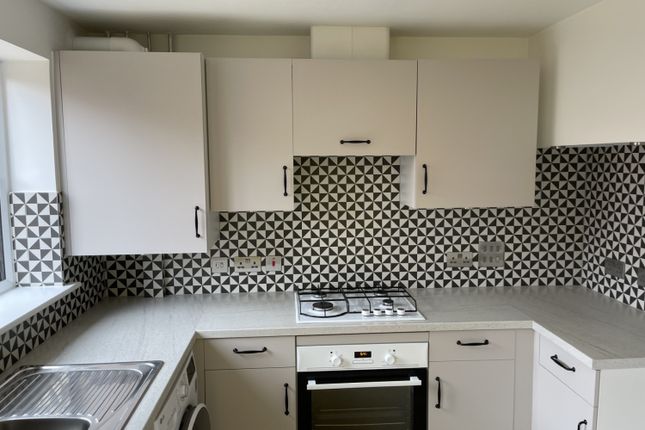 10, Central Boulevard, Canterbury photo 2