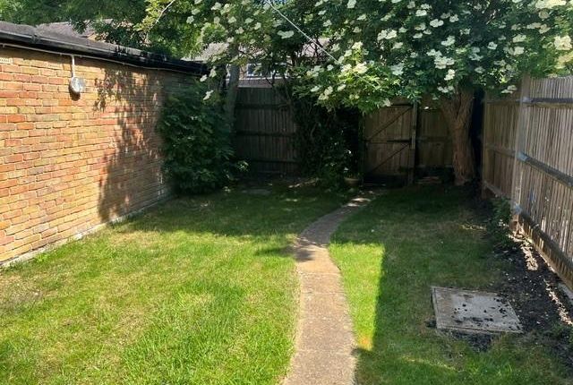 113, Colt Stead, New Ash Green photo 2
