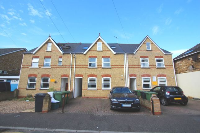 Thumbnail Town house to rent in Southsea Road, Kingston Upon Thames