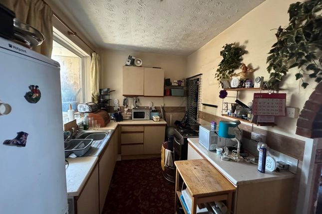 90 Balfour Road Bentley, Doncaster photo 3