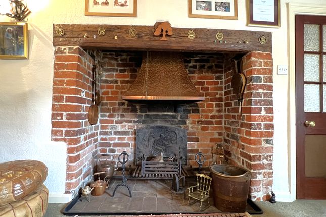 Little Oak, Jollyboys Lane South, Felsted photo 4