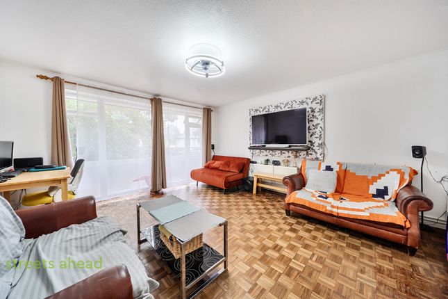 Flat 4, 71, Kensington Avenue, Norbury photo 2