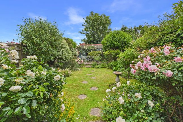 40, Windsor Road, Worthing photo 2