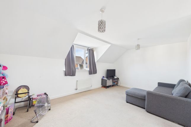 3 Hercules Way, Peterborough photo 4