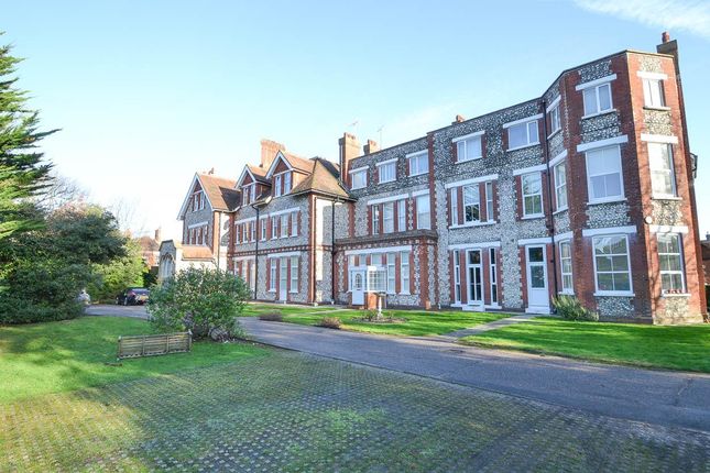 Blackwater Road, Eastbourne BN21, 2 bedroom flat for sale - 62519260 ...