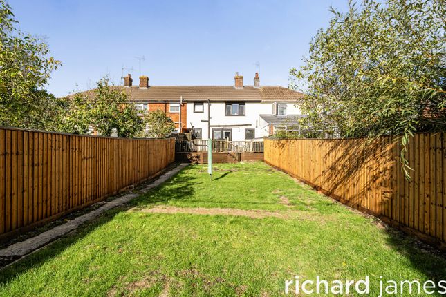Templars Firs, Royal Wootton Bassett photo 2