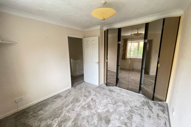 Detached house to rent in Belmont, Sutton, London