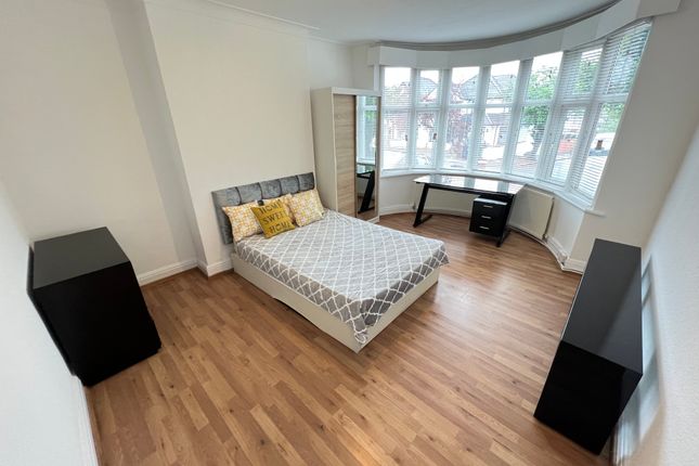 Thumbnail Detached house to rent in Southfields, London