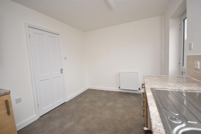 19, Truro Close, Sleaford photo 4