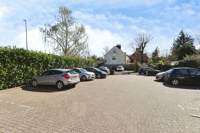 Flat 1, Cavendish Court 52-54,, Hadlow Road, Kent photo 3