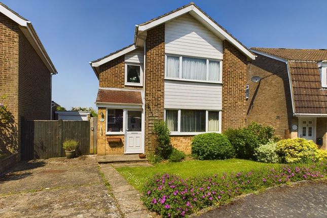 Thumbnail Detached house for sale in The Gill, Pembury, Tunbridge Wells