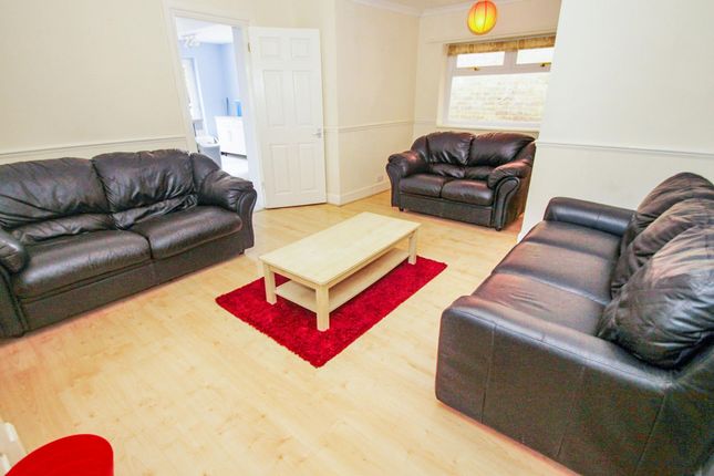 116 Hankinson Road, Bournemouth photo 2
