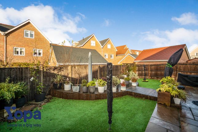 End terrace house for sale in Chapman Close, Snodland