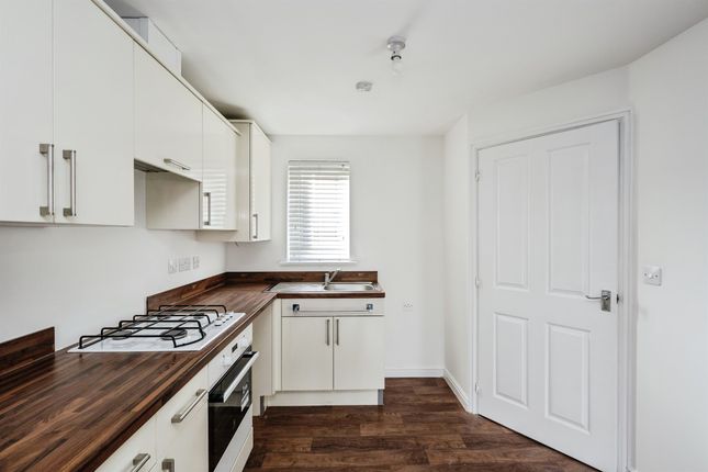3-bed semi-detached on 23, Golwg Y Garreg Wen, Swansea, £200,000