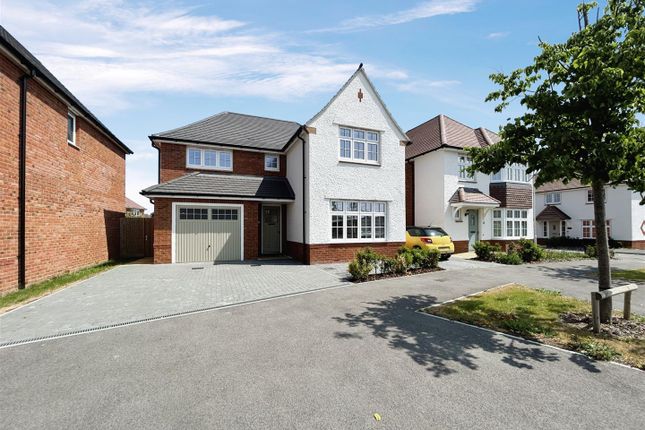 Detached house to rent in Longwall, Hersden, Canterbury