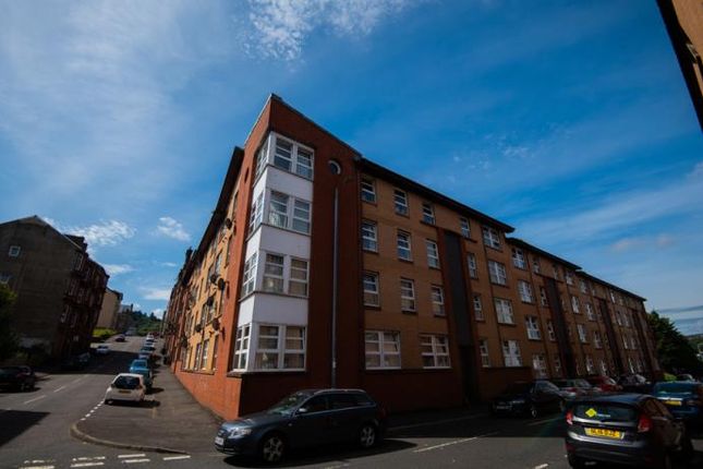 Thumbnail Flat to rent in Roxburgh Street, Inverclyde, Greenock