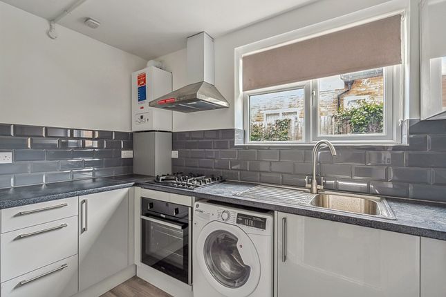 Thumbnail Flat to rent in Campbell Croft, Edgware