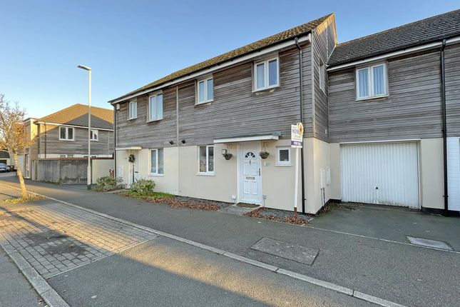 Samuel Bassett Avenue 50 - New Front.Jpg