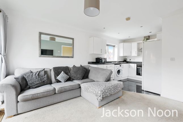Flat for sale in Vernon Close, Ewell