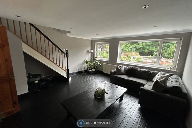 Pudsey Road, Leeds photo 3